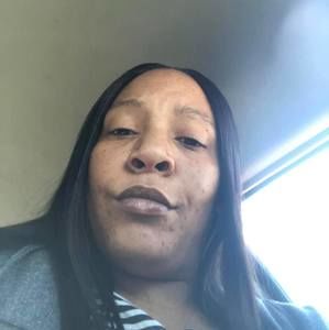 Meet your Posher, Teneisha